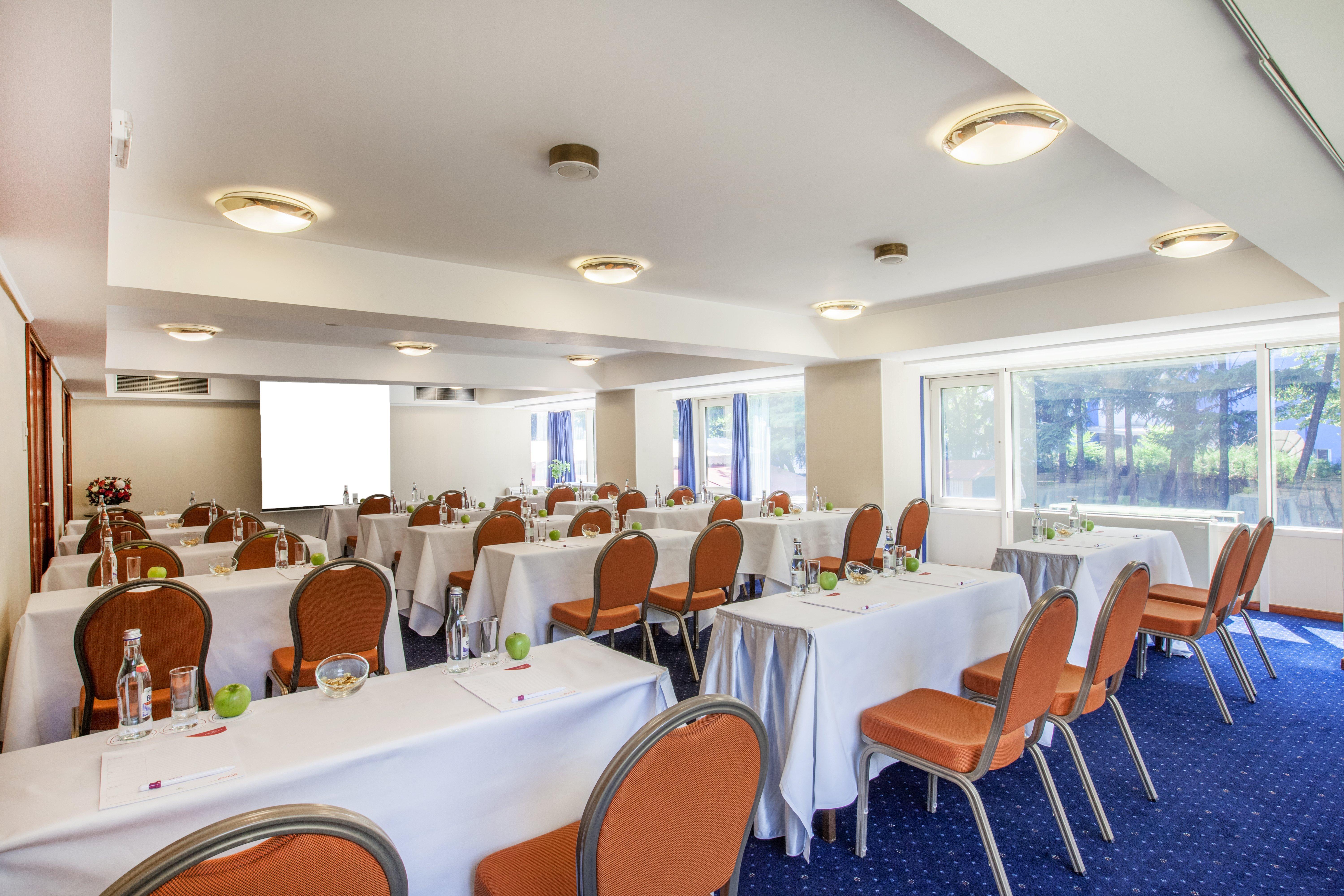 Crowne Plaza Bucharest By Ihg Hotel Luaran gambar