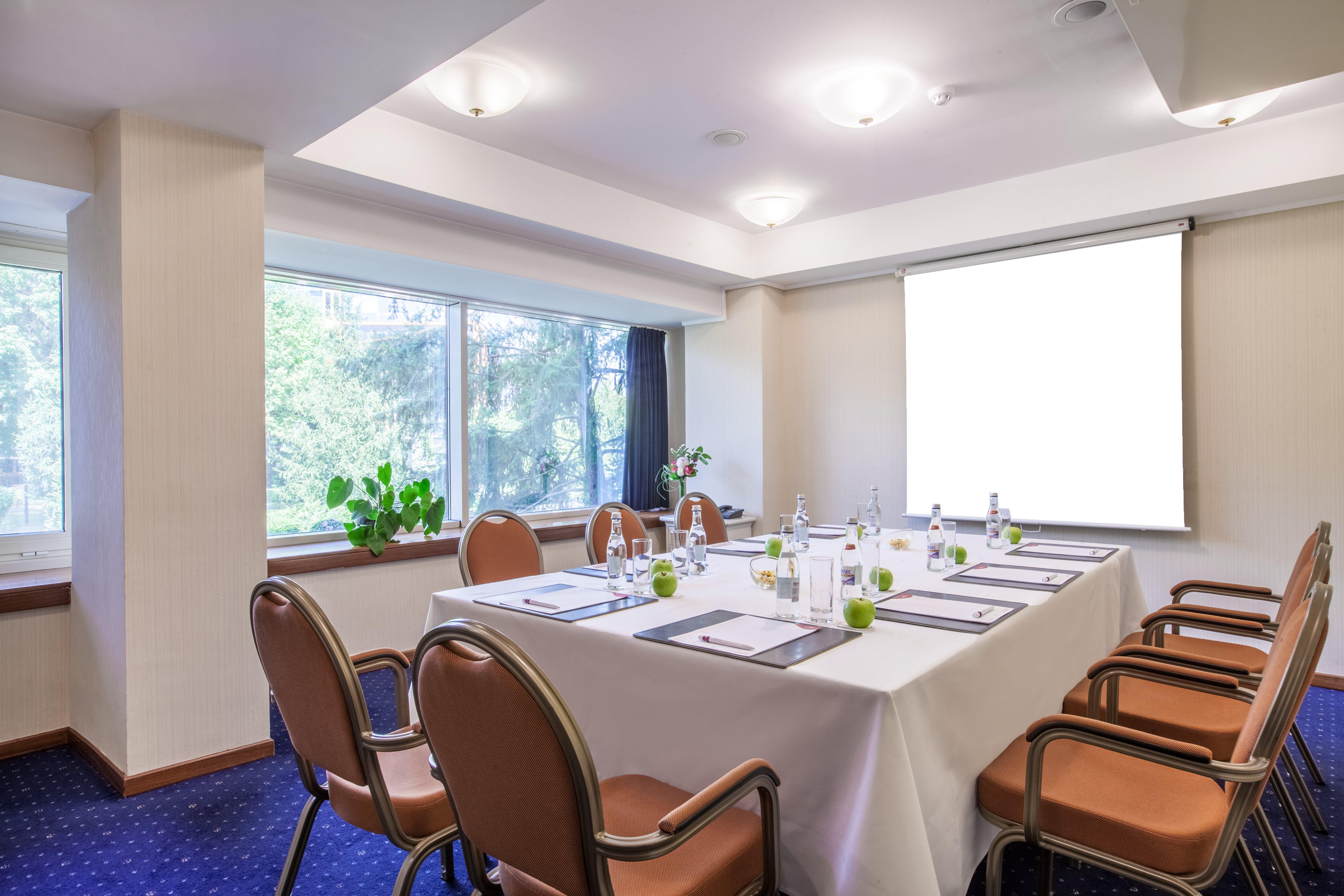 Crowne Plaza Bucharest By Ihg Hotel Luaran gambar