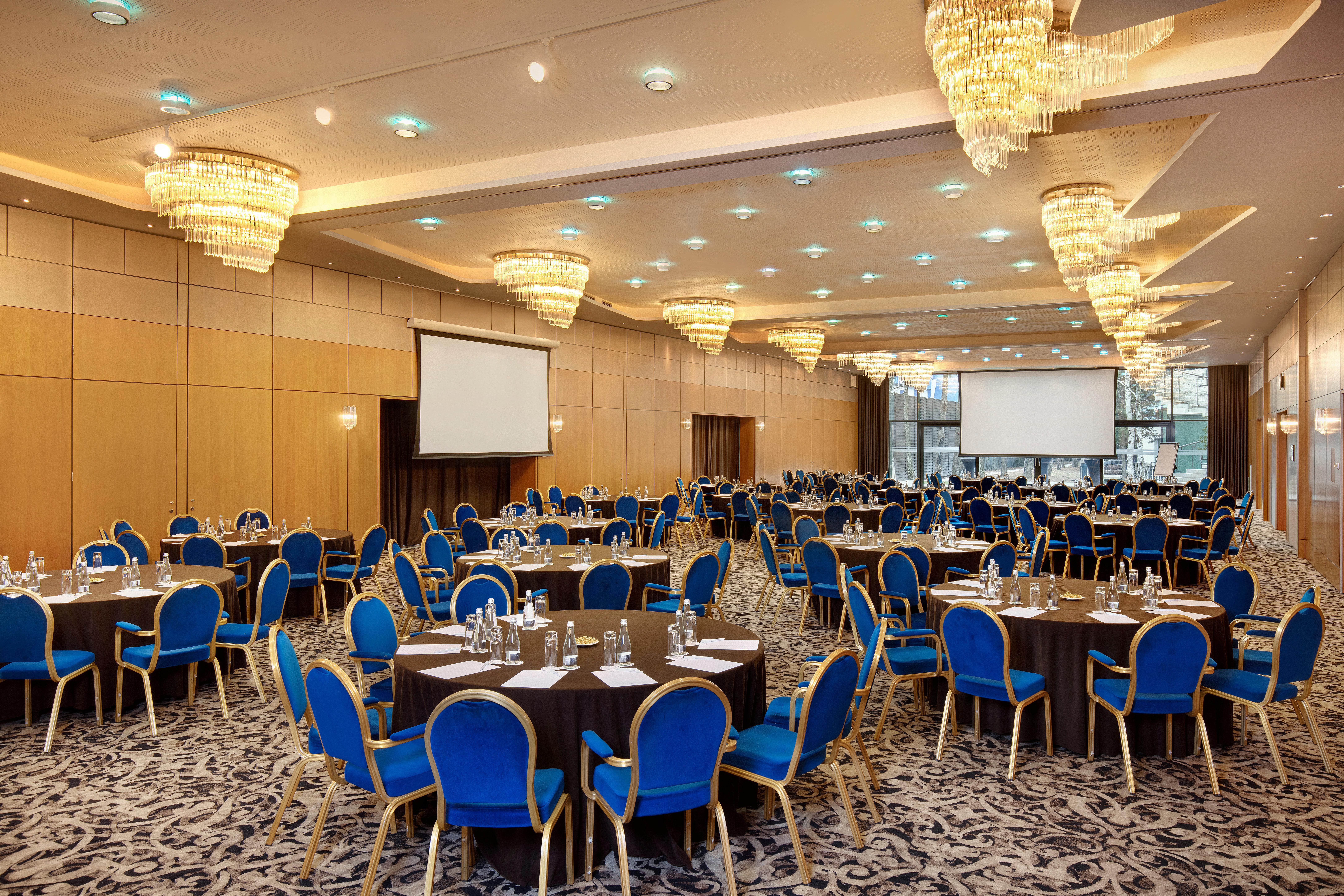 Crowne Plaza Bucharest By Ihg Hotel Luaran gambar